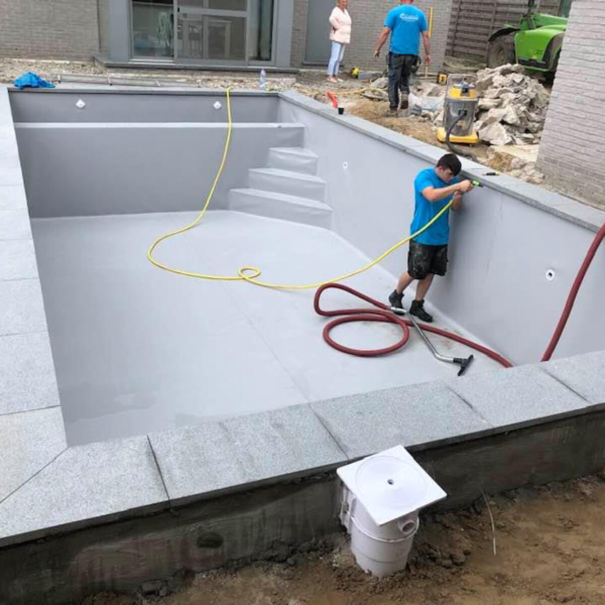 Zwembad boordstenen – Menen